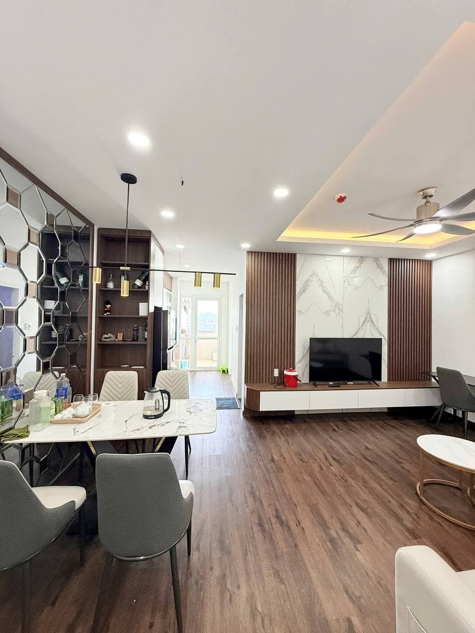 Căn hộ 2 phòng ngủ tại Mường Thành 04, trung tâm Nha Trang