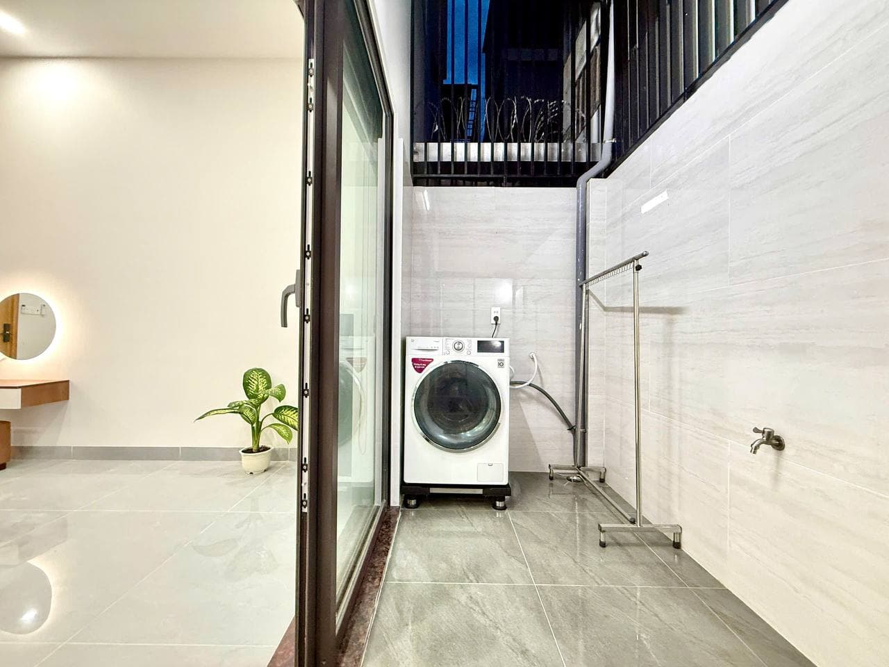 Studio tại Nha Trang phía Nam, đầy đủ nội thất, 35 m²